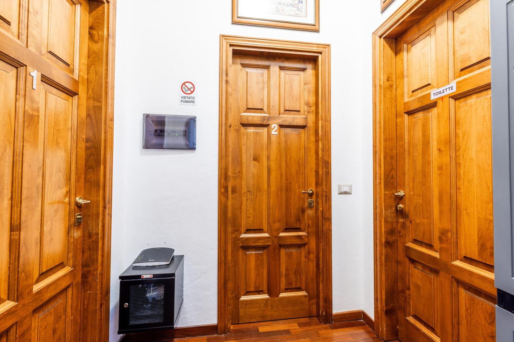 Corso 151 Hotel Олбия Екстериор снимка